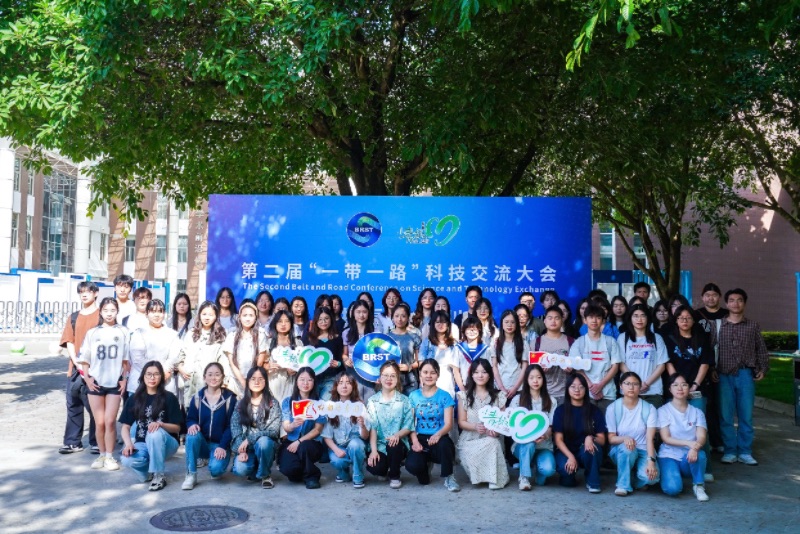bcd116d7-b8d0-4c9a-bac3-49b867a95865.jpg
