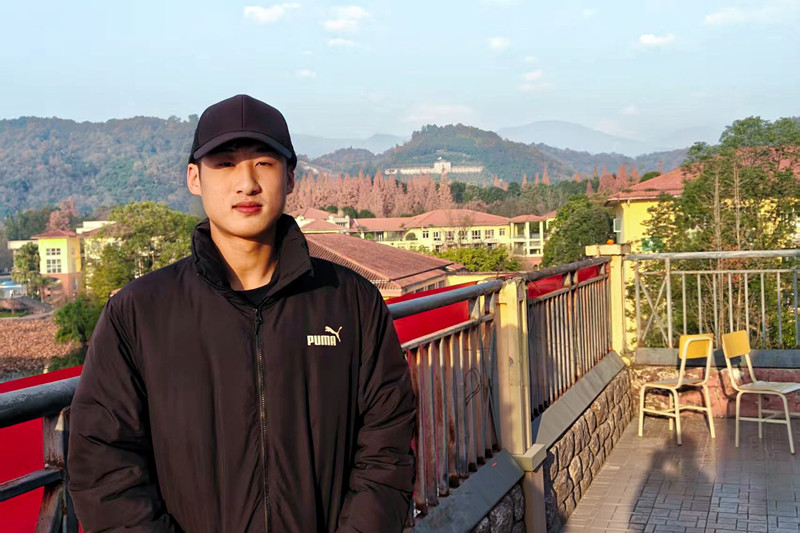 3.李键_副本.jpg